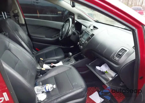 2015 Kia Forte Ex z USA, uszkodzony, nr VIN KNAFZ4A80F5324229